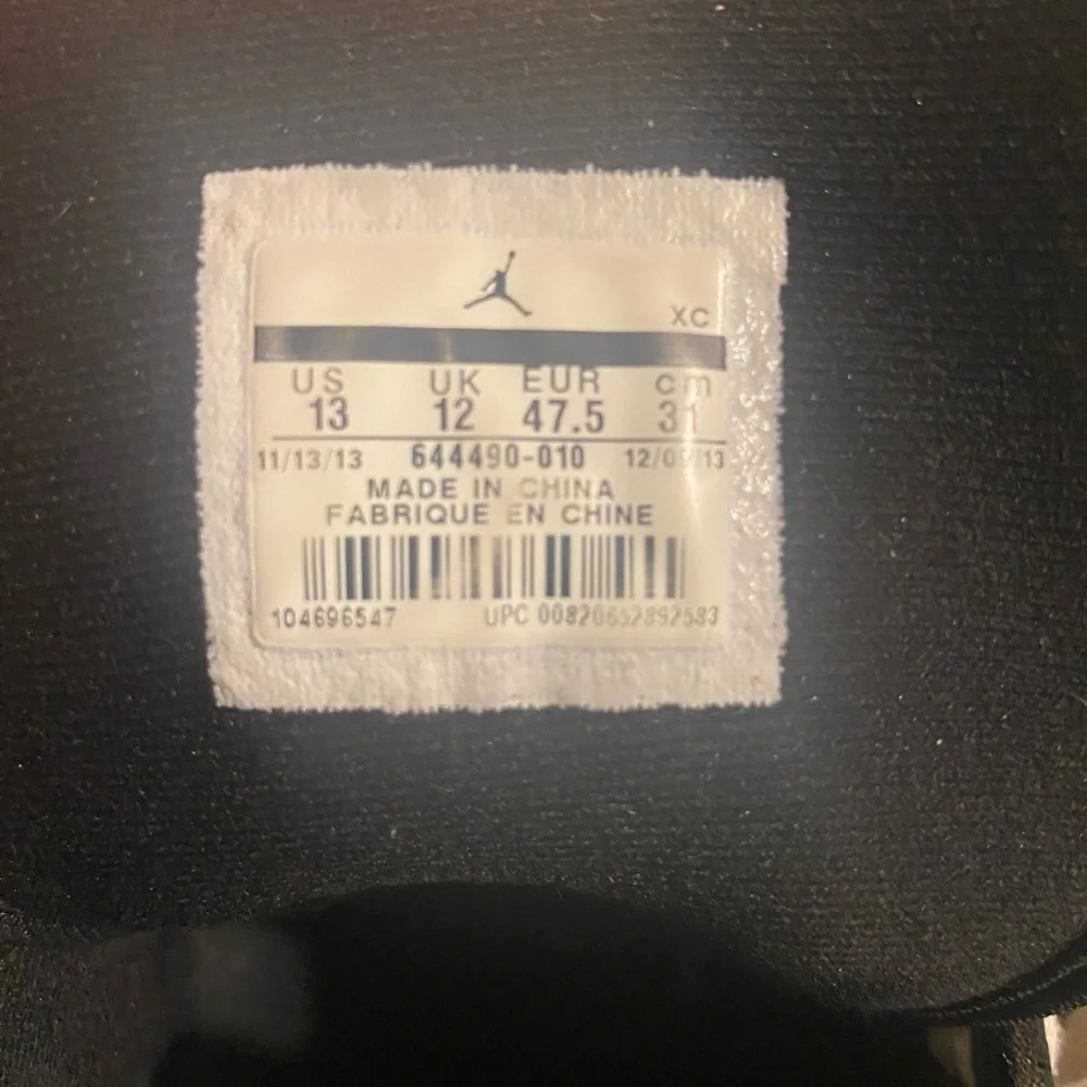 Jordan Black and White Men's Sneakers Air Jordan 1 Low 86 Pure Platinum - Picture 11 of 11